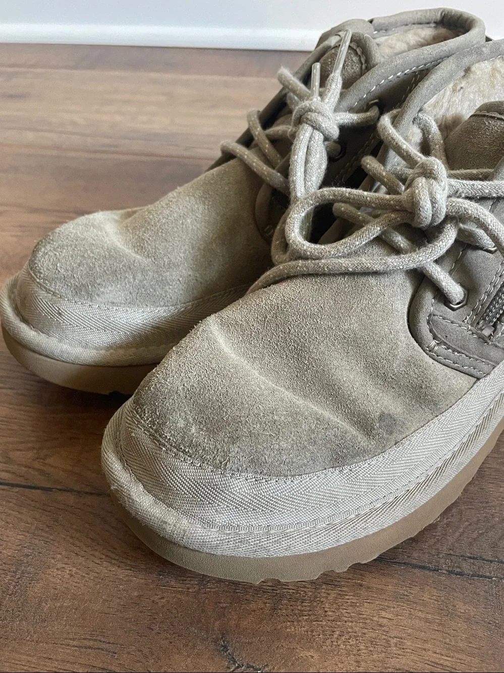 UGG Men's Neumel Zip Quilting Suede Boots Size 6 EU 39